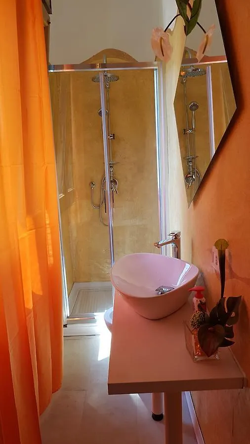 Bed Rho Fiera - Milano Galeazzi Bed & Breakfast 0*,  Italy